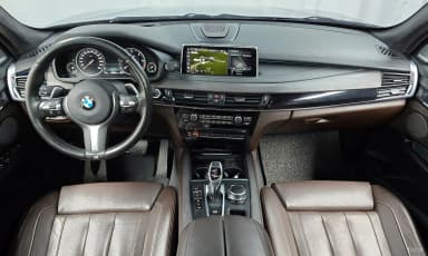 X5 (F15)