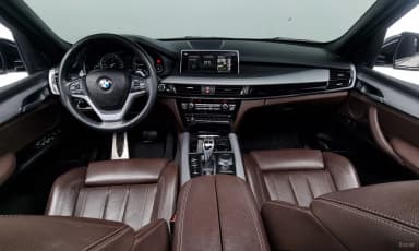 X5 (F15)