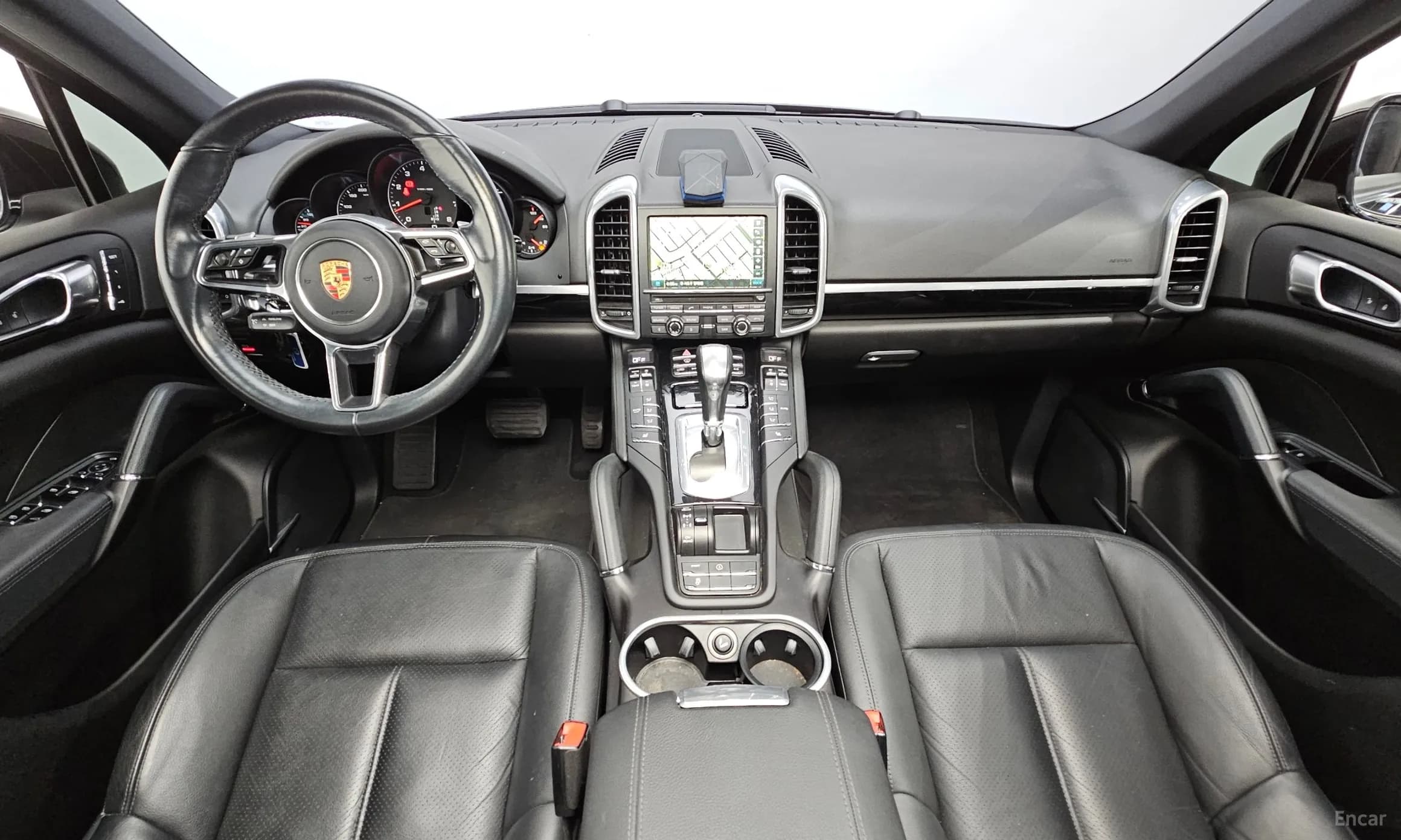 New Cayenne