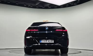 7 Series (G70)