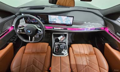 7 Series (G70)