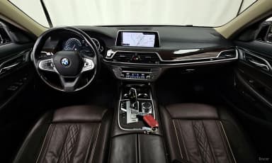 7 Series (G11)