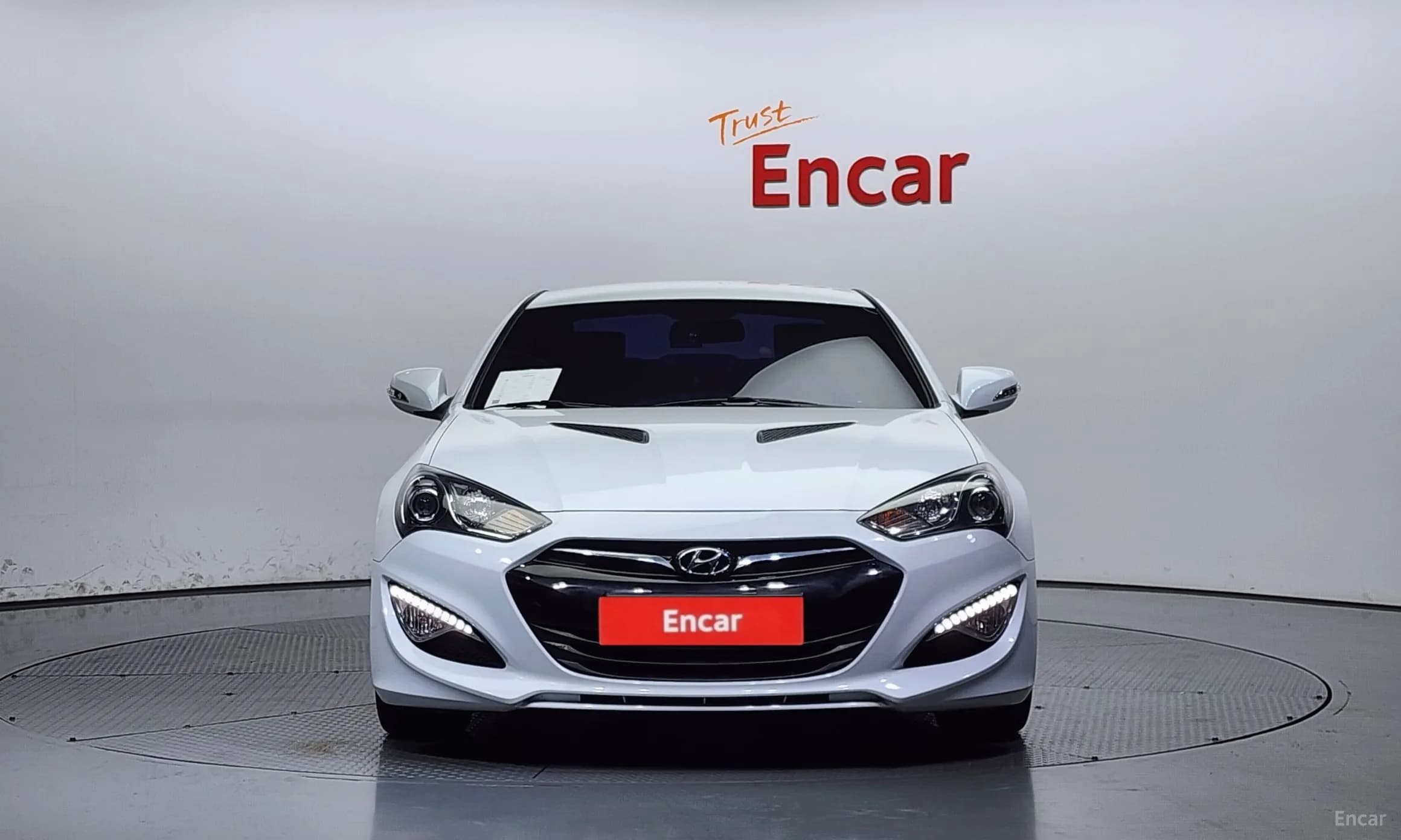 Genesis Coupe