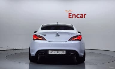 Genesis Coupe