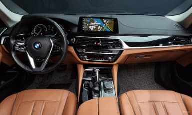 5 Series (G30)