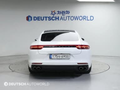 Panamera (971)
