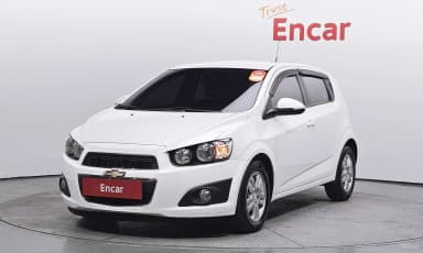 Aveo Hatchback