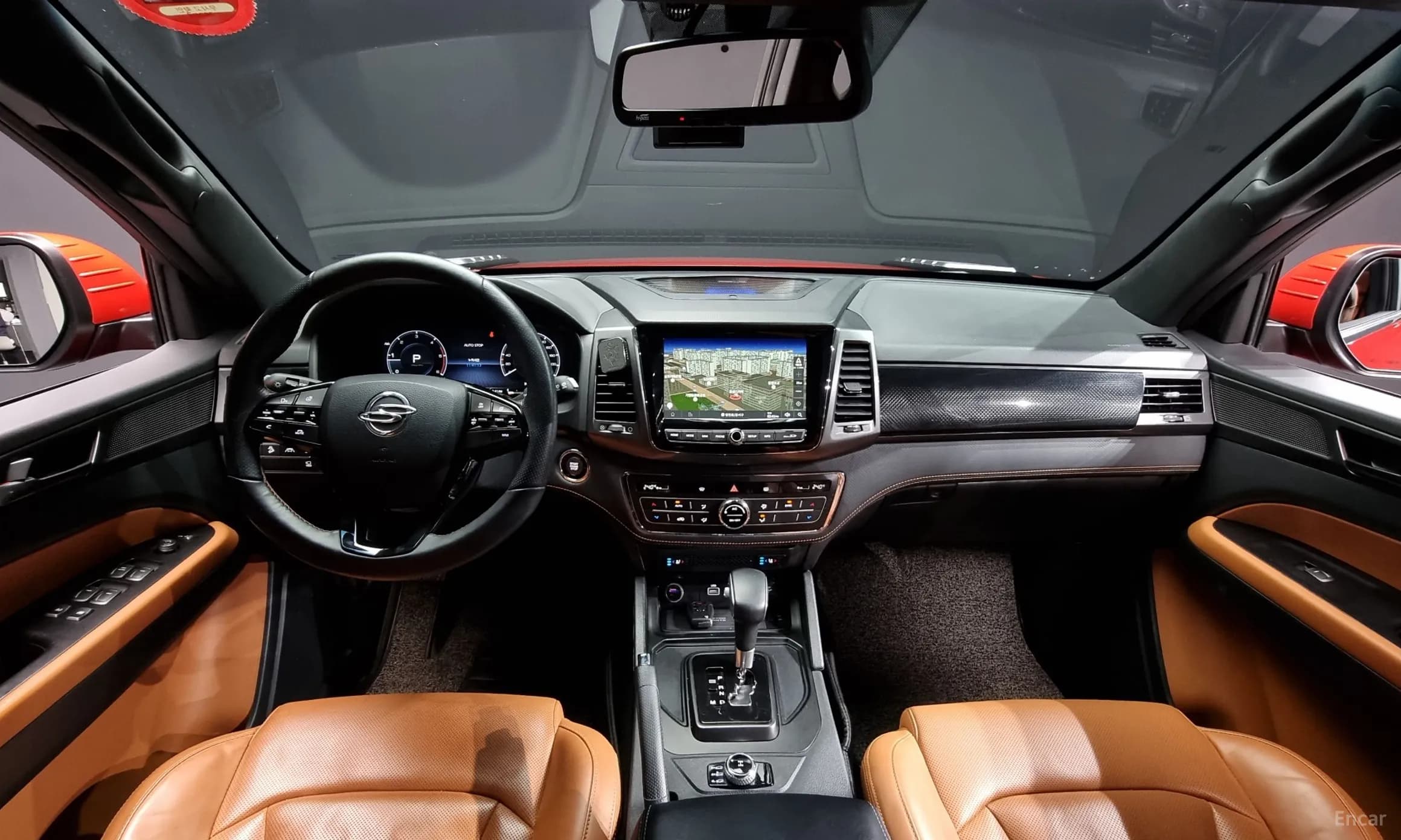 Rexton Sports Khan