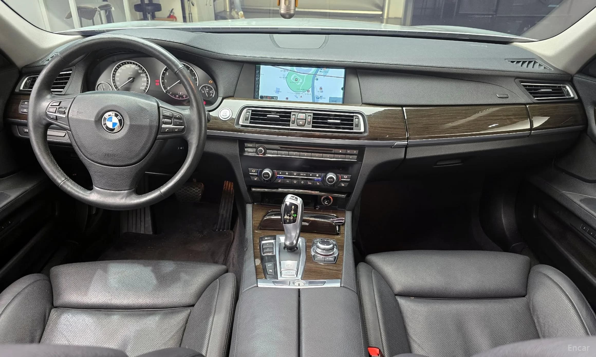 7 Series (F01)
