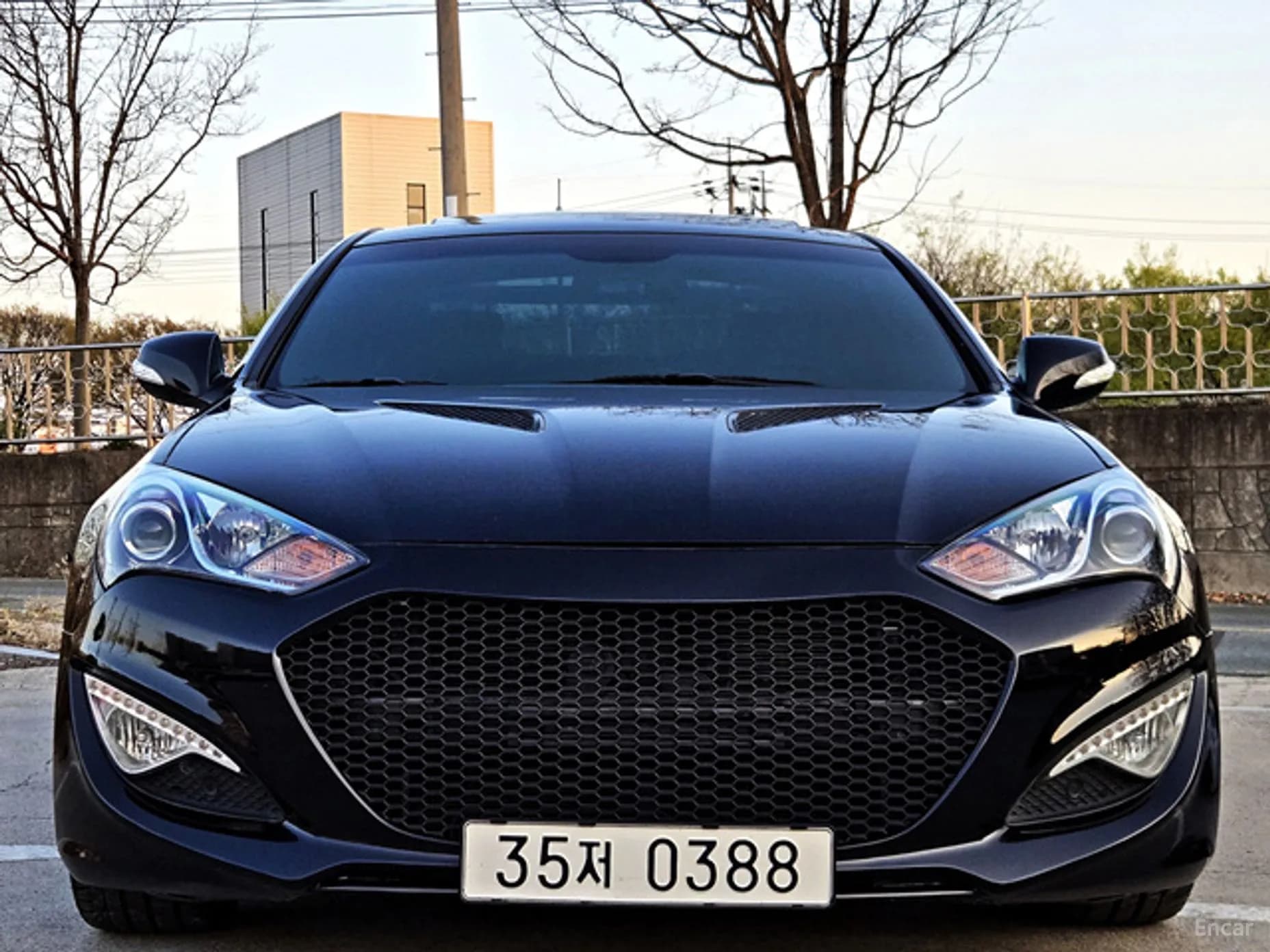 Genesis Coupe