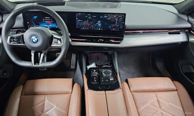 5 Series (G60)
