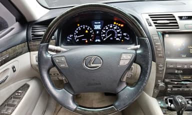 LS460