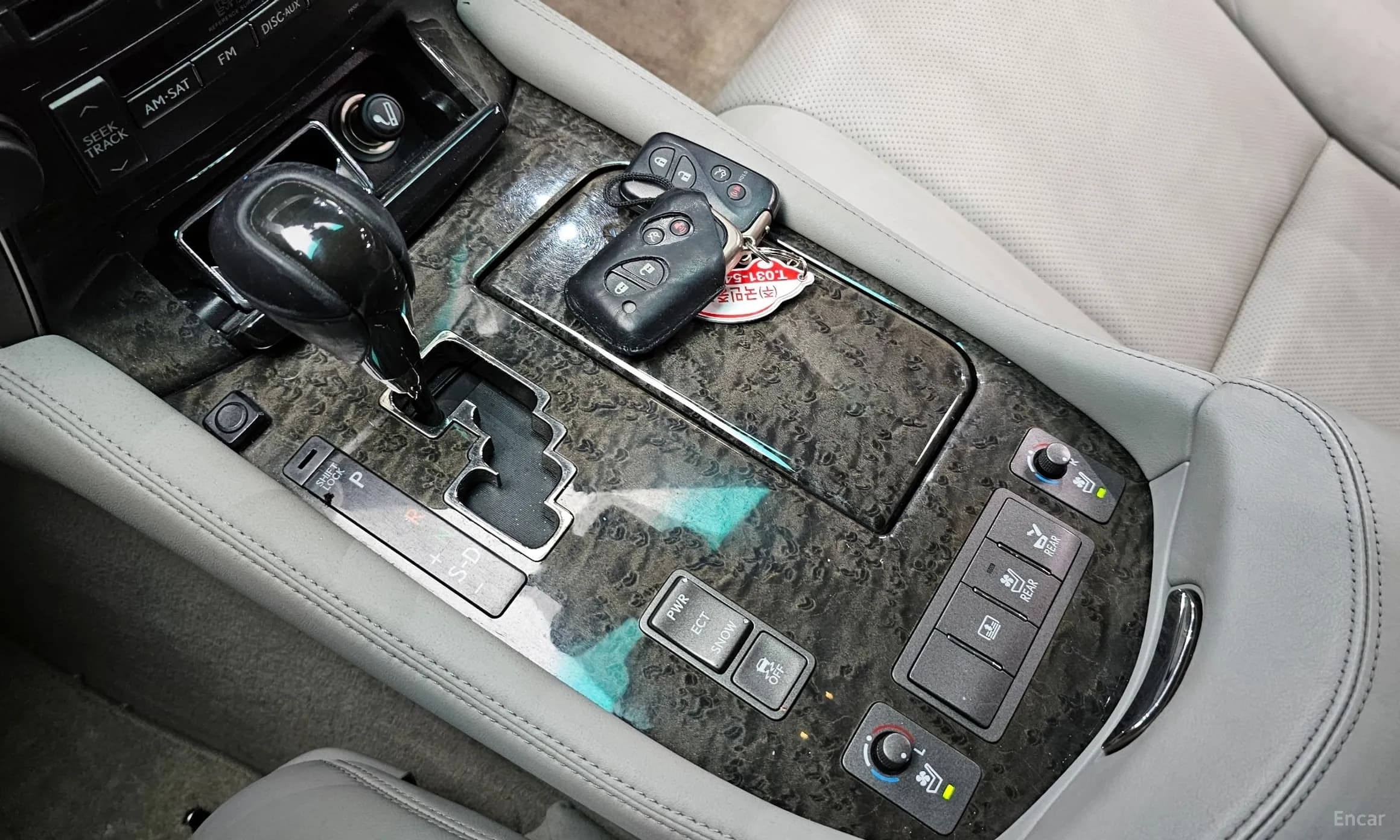 LS460
