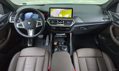 X4 (G02)