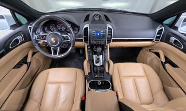 New Cayenne