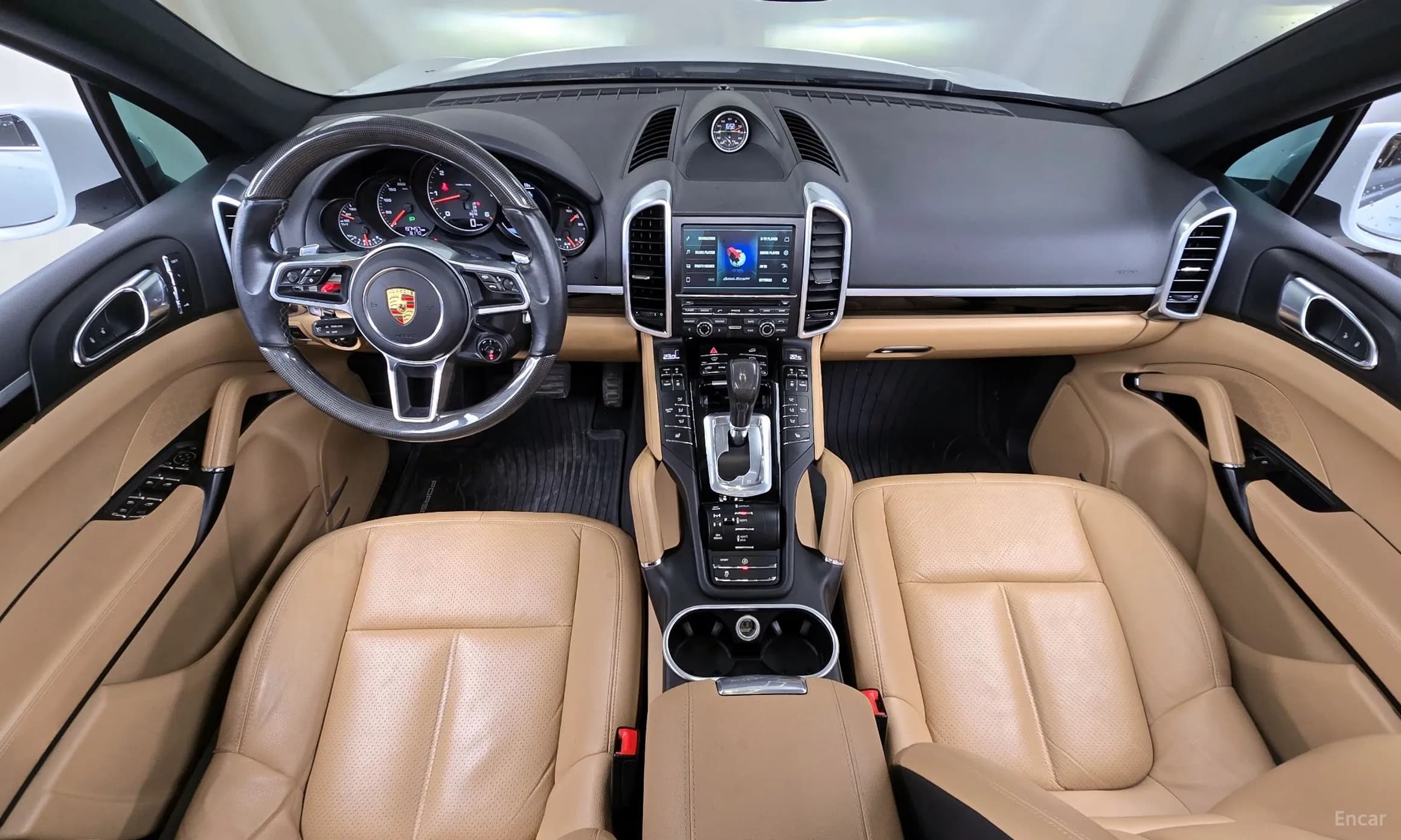 New Cayenne