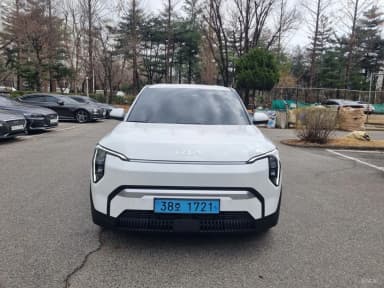 EV3