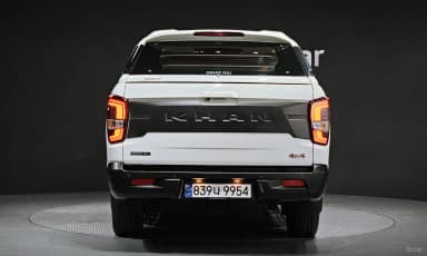 Rexton Sports Khan