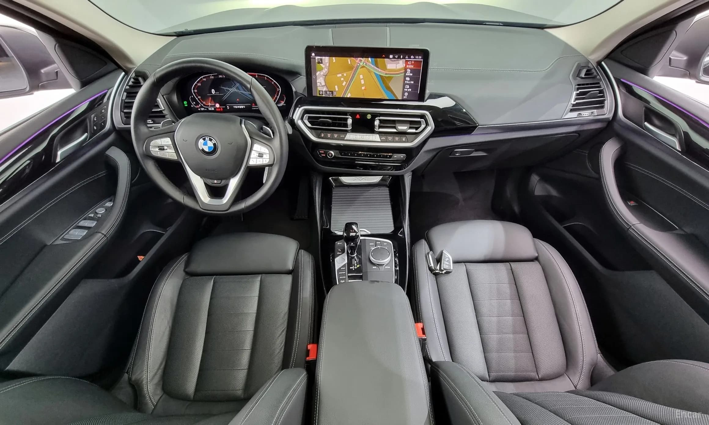 X4 (G02)