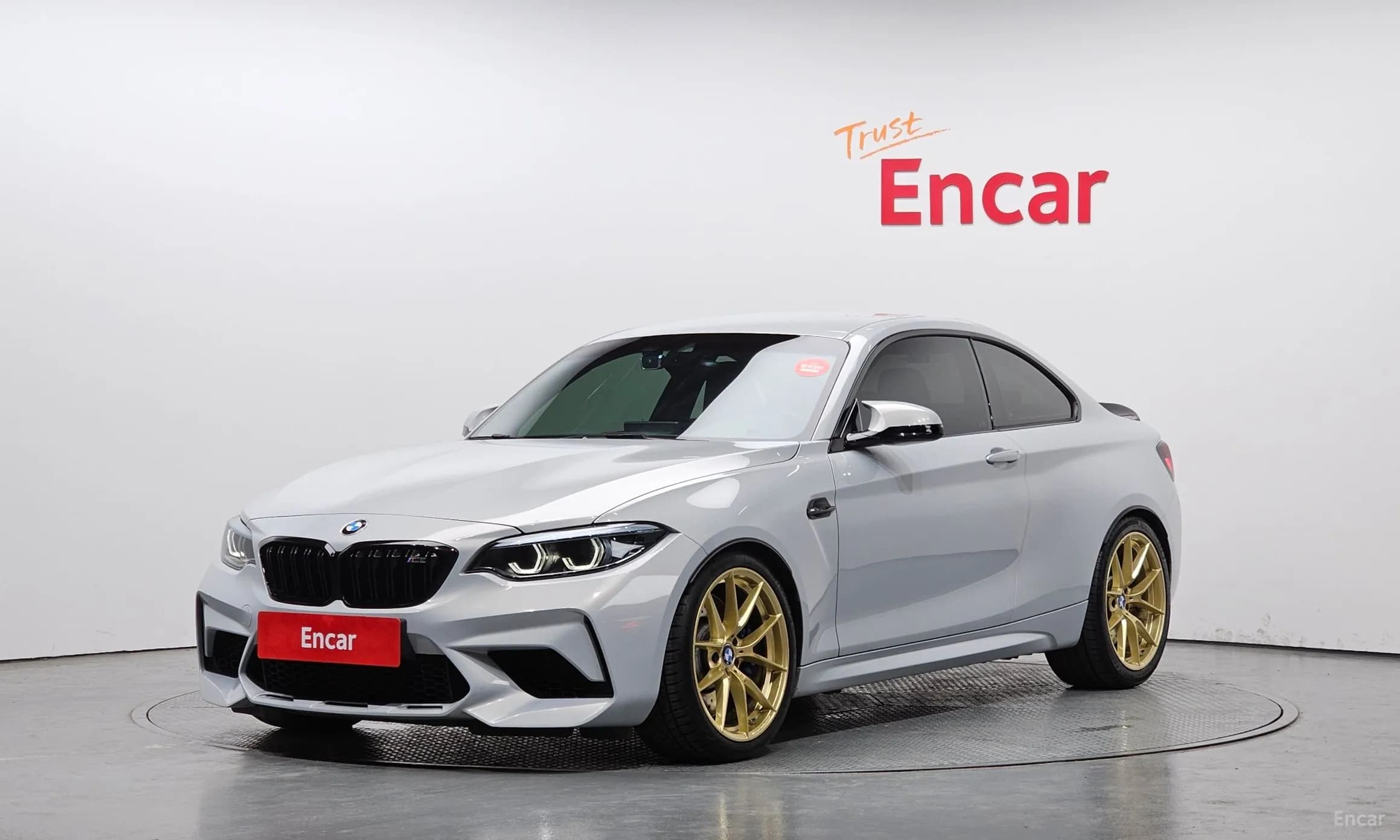 M2 (F87)