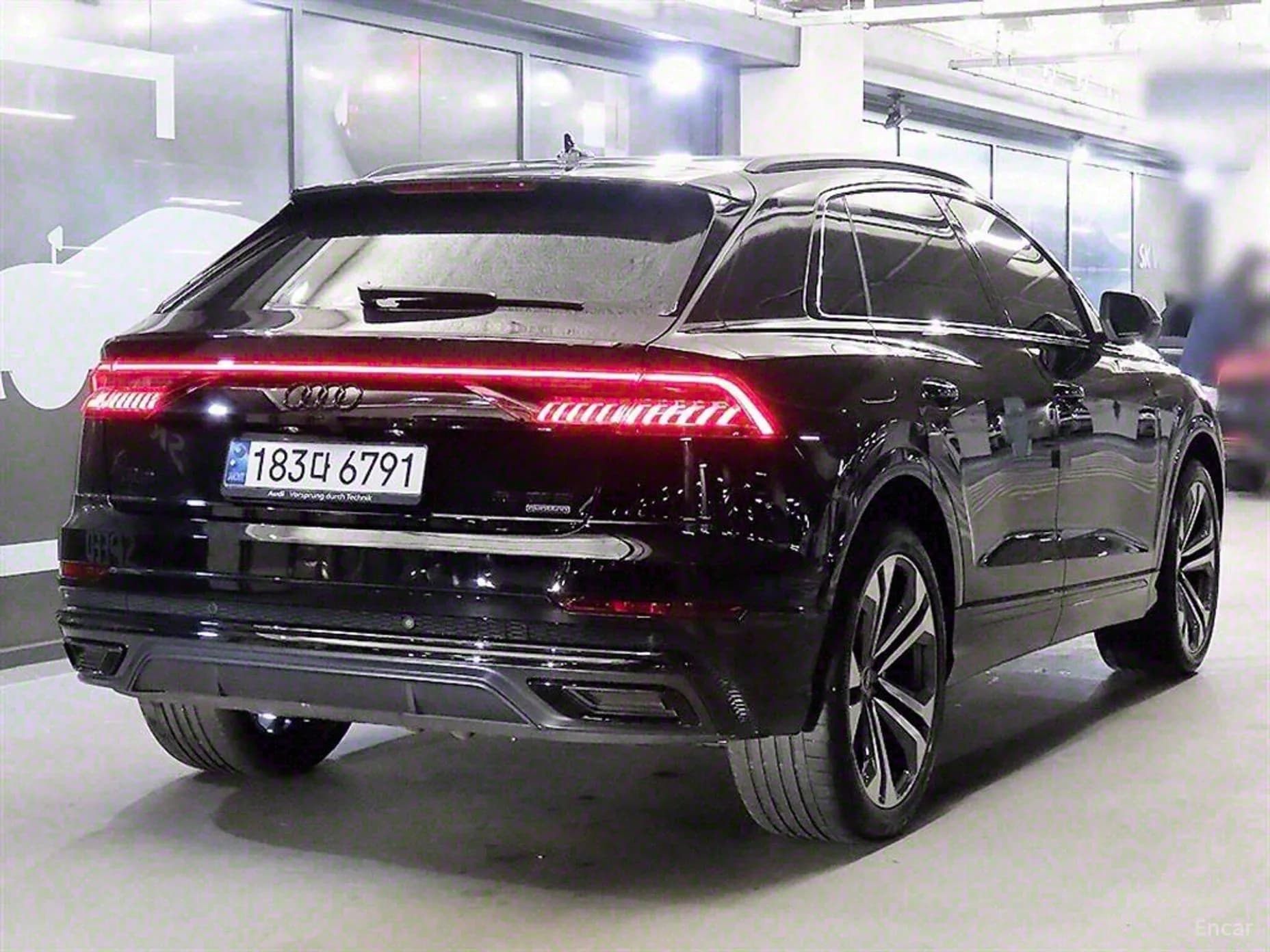 Q8 (4M)