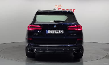 X5 (G05)