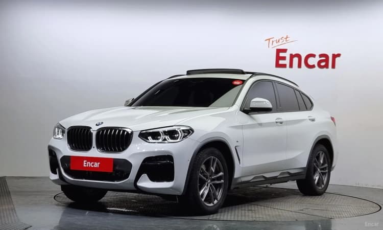 X4 (G02)