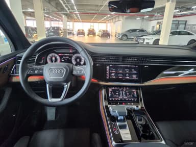 Q7 (4M)