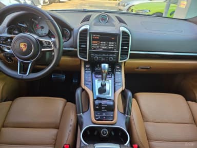 New Cayenne