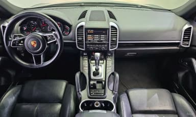 New Cayenne