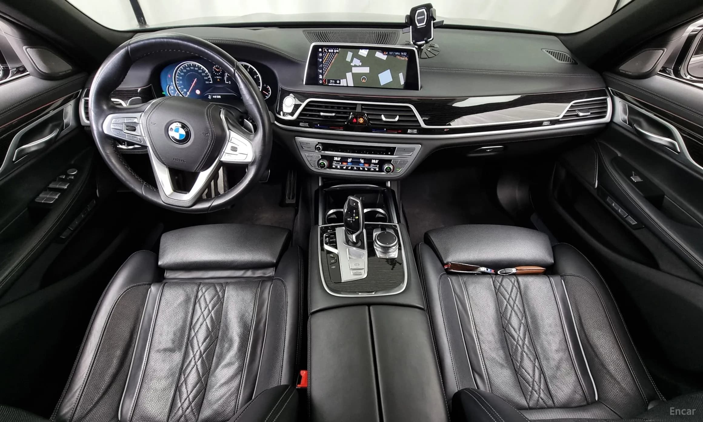 7 Series (G11)