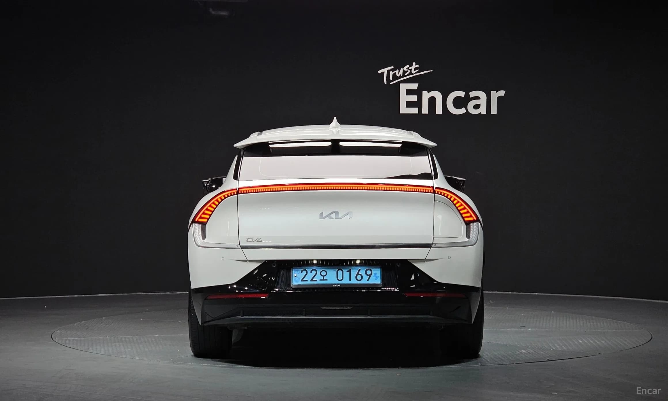 EV6