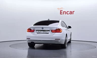 Series 4 (F32)