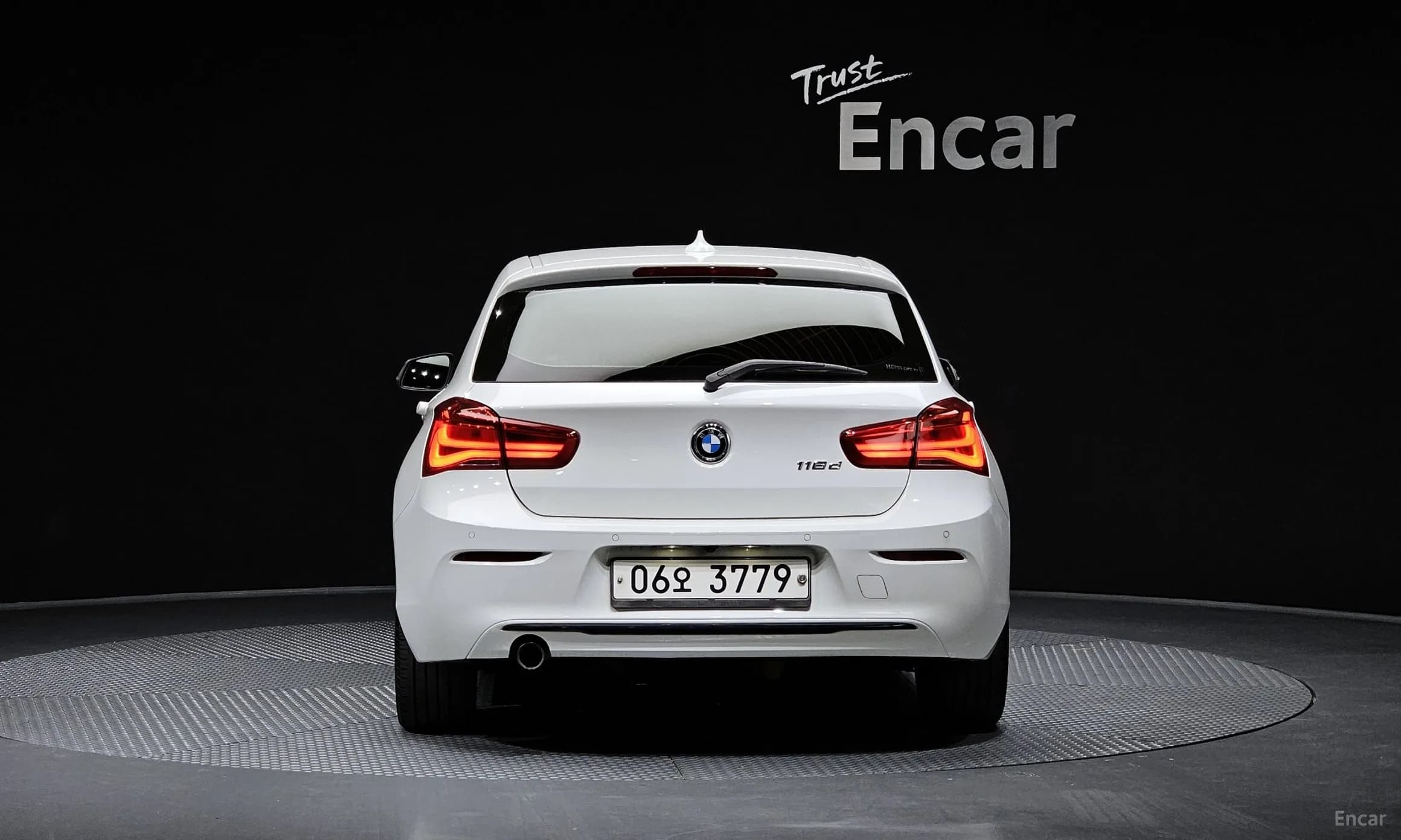 1 Series (F20)