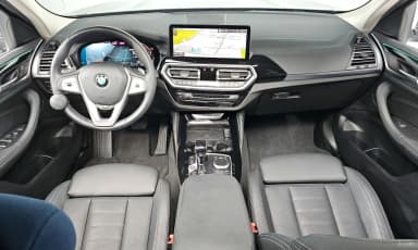 X4 (G02)