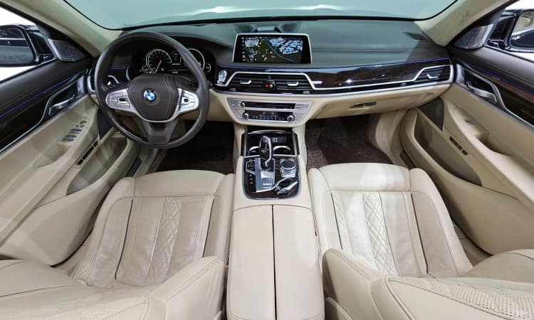7 Series (G11)