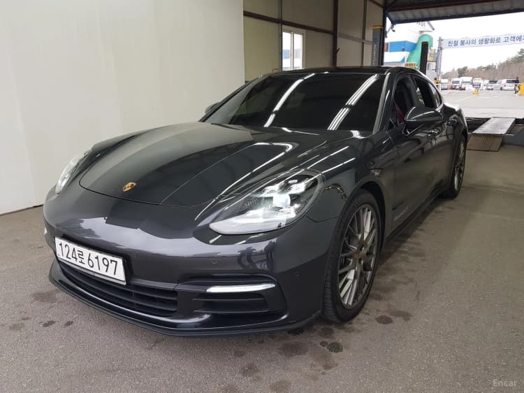 Panamera (971)