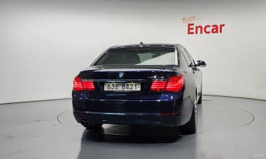 7 Series (F01)