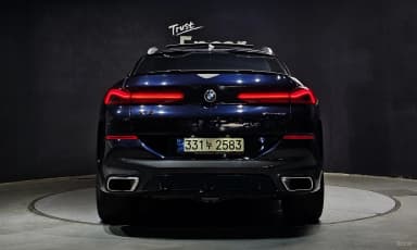 X6 (G06)