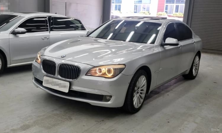 7 Series (F01)