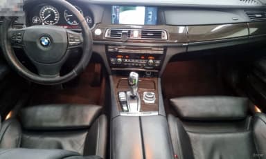 7 Series (F01)