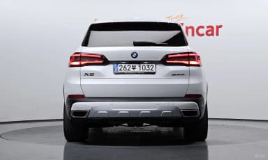X5 (G05)