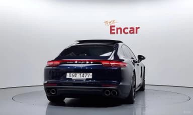 Panamera (971)