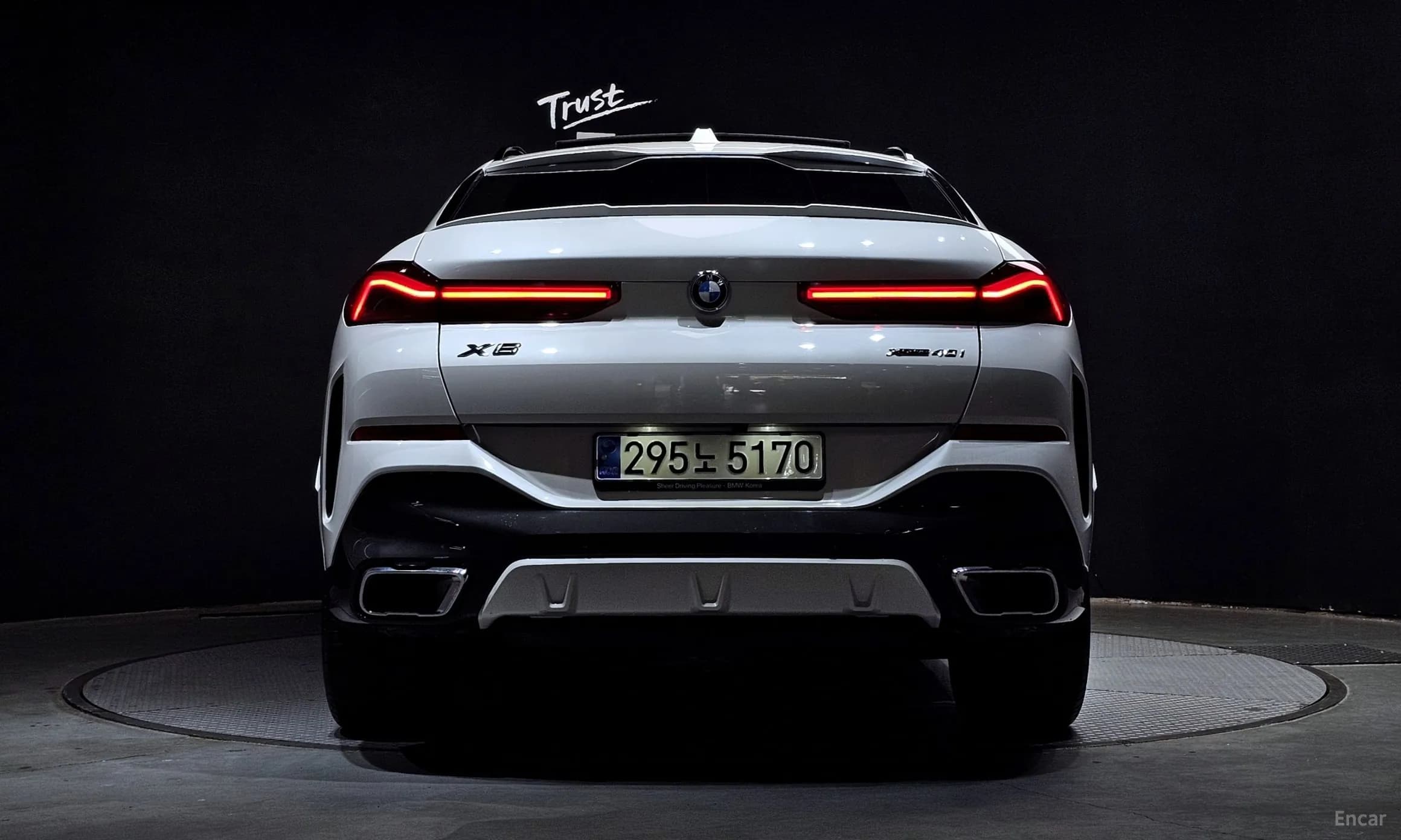 X6 (G06)