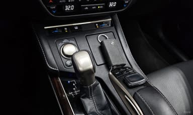 New ES300h