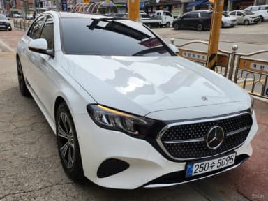 E-Class W214