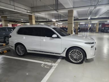 X7 (G07)