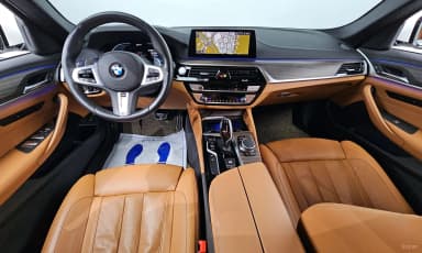 5 Series (G30)