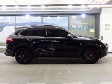 New Cayenne