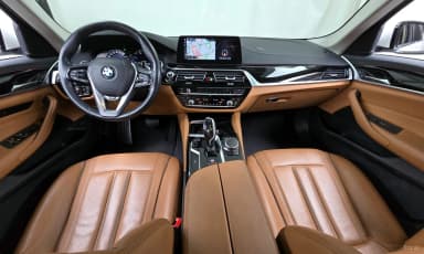 5 Series (G30)